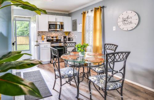 Hampton Casa | Hampton Vacation Rental Central Location, Patio