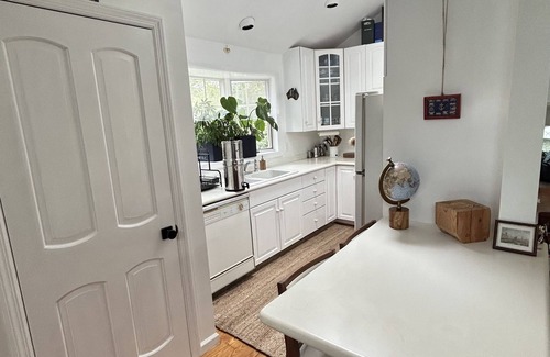 Hampton Bays Casa | Hamptons Eco-Home - 5 minutes from the beach!