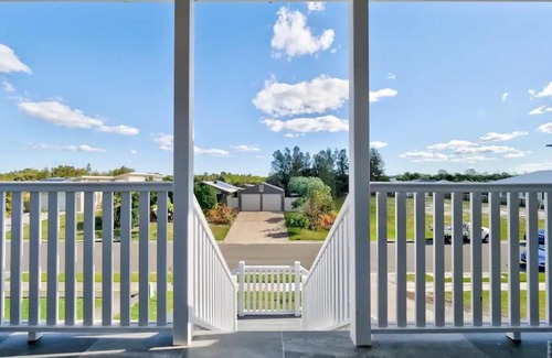 Burrum Heads Casa | Hamptons House