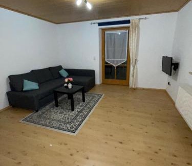 Essenbach Apartamento | Handwerker- Ferienwohnung nur 9 Min von Landshut entfernt