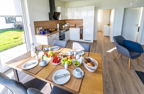 Schwerin Apartamento | Hangar 19 Superior Apartment mit Seeblick H5W2