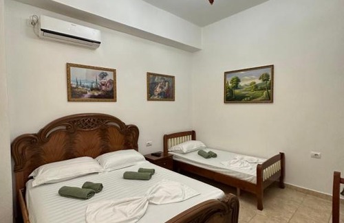 Berat Hostal | Hanna's Hostel