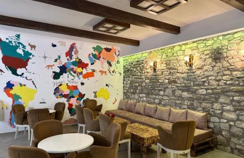 Berat Hostal | Hanna's Hostel