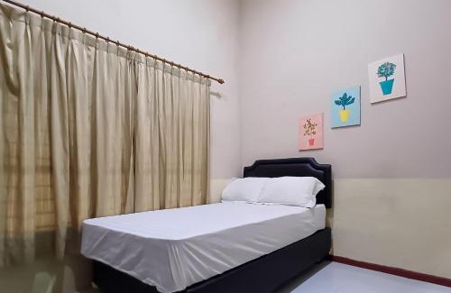 Banjarmasin Hotel | Hannie House II RedPartner