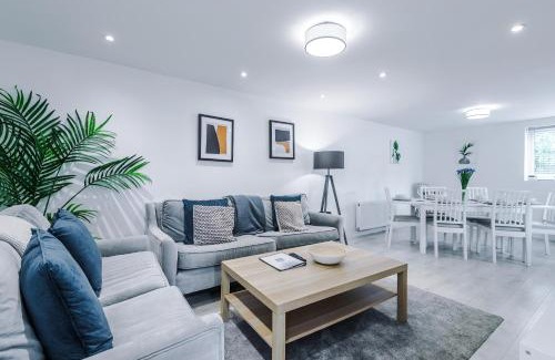 Shrewsbury Apartamento | Hansas Executive Hideaway - Two Premium Townhouses by Parydise - Great for Business or Family Stays
