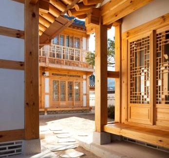 Jingwan-dong Casa | Hanultari Hanokstay