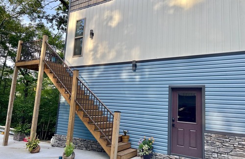 Clinton Apartamento | Happy Bend Hideaway with Lake Front View & Access