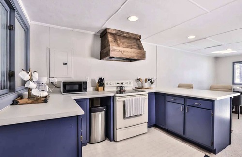 Hazelhurst Apartamento | Happy Camp'r Cabin Su