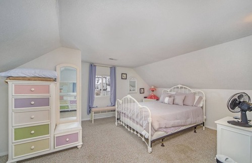 Harbor Springs Cama Y Desayuno | Happy Days and Nights - The Loft