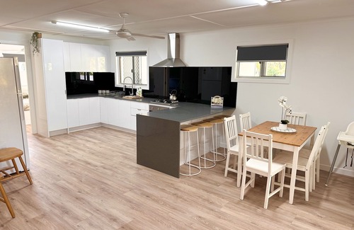 Eurong Casa | Happy Days Beach House - Fraser Island
