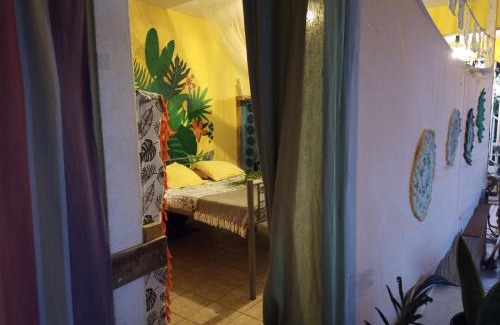 Sainte-Rose Casa | Happy hippies House