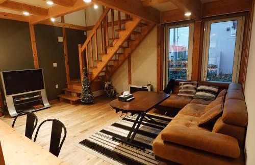 Kutchan Hotel | Happy House Niseko