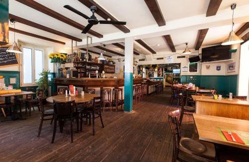 Central Interlaken Hostal | Happy Inn Lodge
