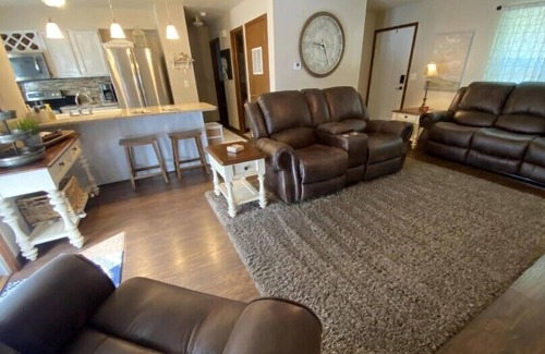 Afton Casa | Happy Place – The perfect Getaway on Monkey Island!