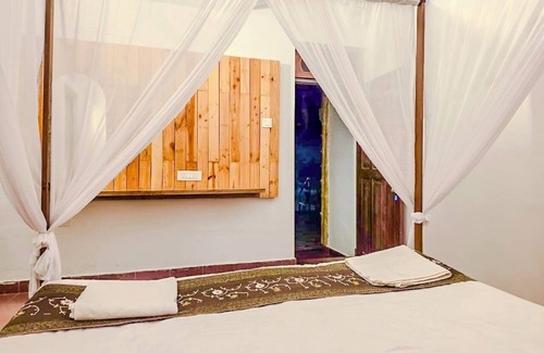 Vagator Hotel | Harbor Court Vagator