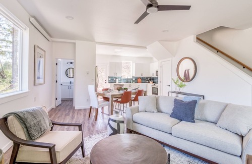 Depoe Bay Casa | Harbor Lights 3: New 2024, Hot Tub, Pet OK