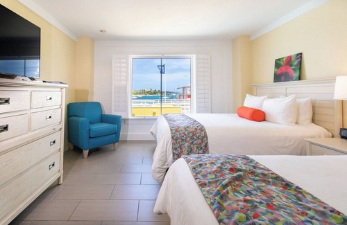 Christiansted Hotel | Harbor View 4-Room Stay | 8 Queen Beds | Perfect for Groups or Family Gatherings