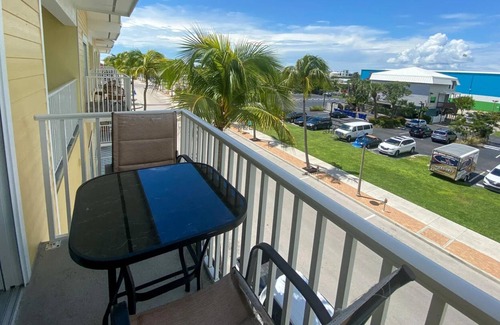Fort Myers Beach Condominio | Harbour House at the Inn Unit 305 by Coastal Vacation Properties
