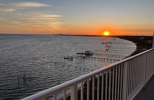 Ono Island Condominio | Harbor Pointe Luxury Condo-4 habitaciones, 3 baños ... ¡Vistas increíbles!