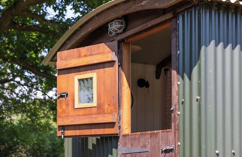Emsworth Apartamento | Harbour Ranch Hut - Rustic Countryside Escape