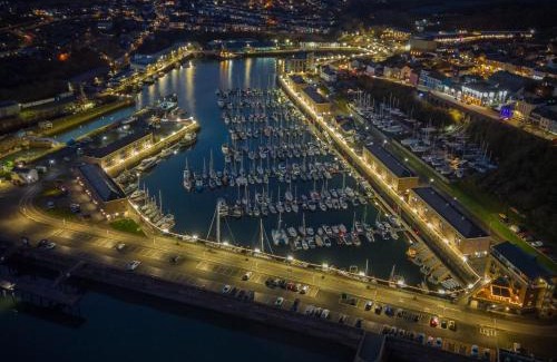 Milford Haven Apartamento | Harbour View - 2 Bedroom Apartment - Milford Haven