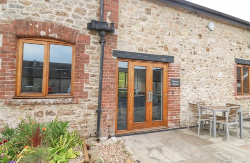 Heligan Cabaña | Harcombe House Bungalow 1