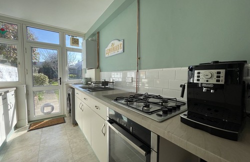 Cribbs Causeway Casa | Casa-Confortable-Baño privado