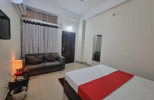 Sualkuchi Apartamento | Harmony Hideaway by Happy Home Living 2 room unit with kitchen