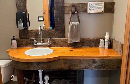 Gnaw Bone Hotel | Harmony Tree Resorts