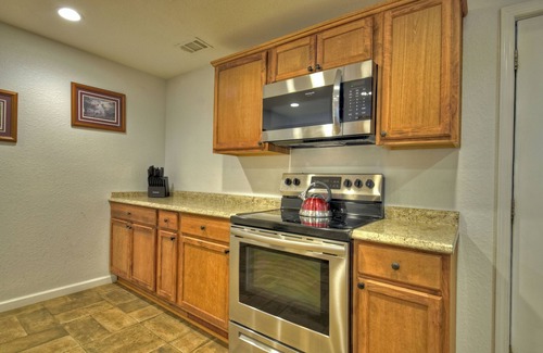 Williamstown Casa | Harper House | Outdoor Fireplace | Grill | Private Bathrooms