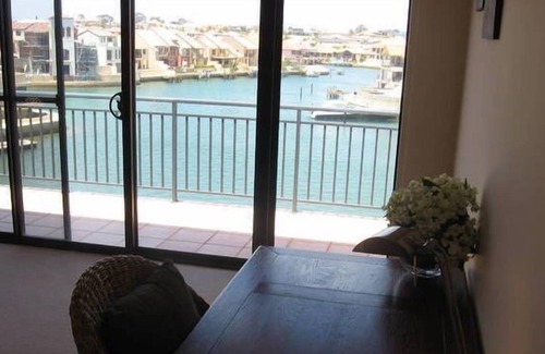 Wannanup Villa | Hartog Villa en Baywater Canal