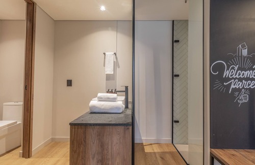 Zona Rosa Hotel | Hashtag 98 Hotel - By Jalo