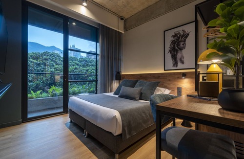 Zona Rosa Hotel | Hashtag 98 Hotel - By Jalo