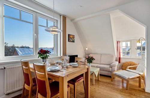 Alt-Travemunde/Ronnau Apartamento | Haus Übersee Wohnung Tonga