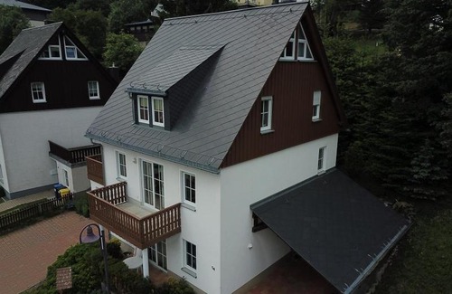 Oberwiesenthal Casa | Haus am Berg - großes Haus mit Sauna für bis zu 10 Personen unweit vom Skihang