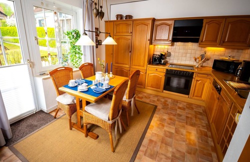 Luegde Casa | Haus am Berg der Osterräder by Interhome