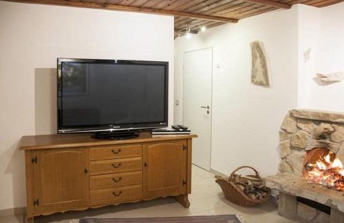 Mornsheim Apartamento | Haus "Am Mühlheimer Berg"