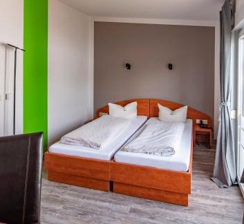 Goch Hotel | Haus am See - Gochness