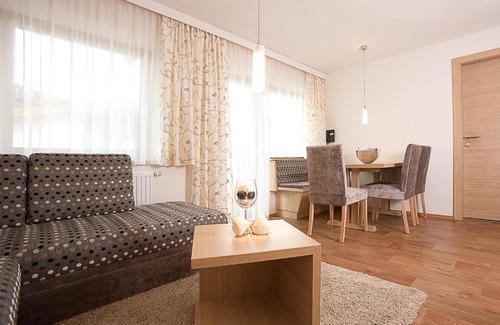 Serfaus Apartamento | Haus Kristall inkl der SUPER SOMMER CARD im SOMMER 2025