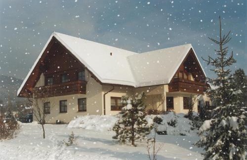 Aflenz Land Apartamento | Haus Lechthaler