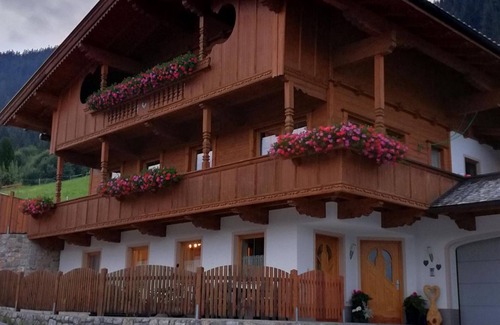 Alpbach Apartamento | Haus Valentina - Holiday apartment "Haus Valentina"
