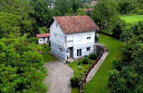 Cardacani Apartamento | Haus Viktoria near Banja Luka