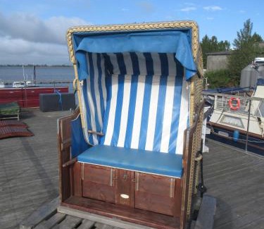 Grossenbrode Alquiler De Eote | Hausboot Kaddi`s Sunflower - Huus & Meer