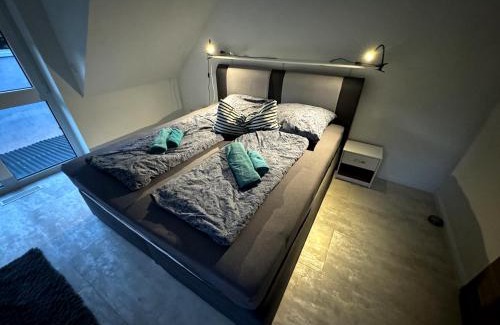 Lurup Apartamento | Haushälfte nähe Volksparkstadion in Hamburg