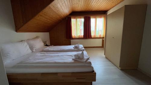 Gwatt Apartamento | Hauswurz