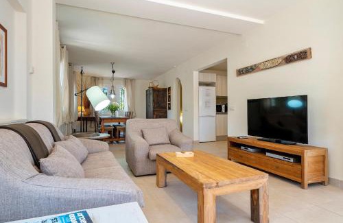 Tamariu Casa | Hauzify I Casa Tamariu