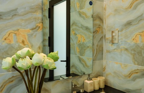 Con Son Hotel | Havana Con Dao Hotel