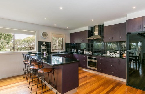 Anglesea Casa | Haven On Harvey - BYO Linen