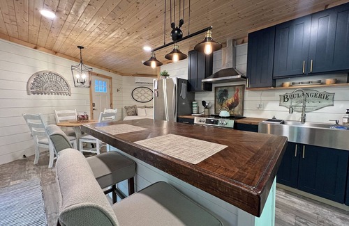 Sylva Cabina | Haven on The Creek- Sylva NC