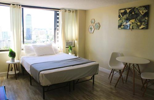 McCully - Moiliili Apartamento | Hawaiian Monarch 1915 condo